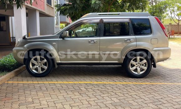 Buy Used Nissan X–Trail Silver Car in Nairobi in Nairobi