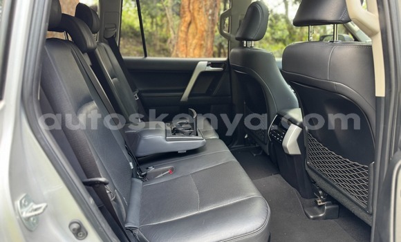 Buy Used Toyota Land Cruiser Prado Silver Car in Nairobi in Nairobi Buy Used Toyota Land Cruiser Prado Silver Car in Nairobi in Nairobi