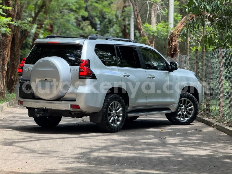 Big with watermark toyota land cruiser prado nairobi nairobi 28941