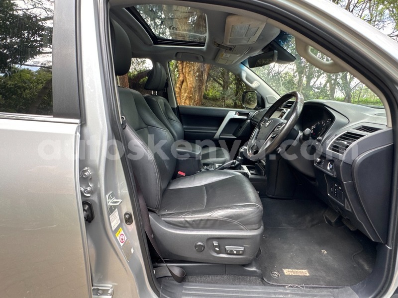 Big with watermark toyota land cruiser prado nairobi nairobi 28941