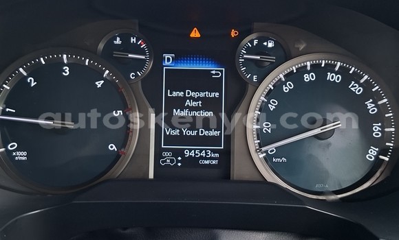 Buy Used Toyota Land Cruiser Prado Silver Car in Nairobi in Nairobi Buy Used Toyota Land Cruiser Prado Silver Car in Nairobi in Nairobi
