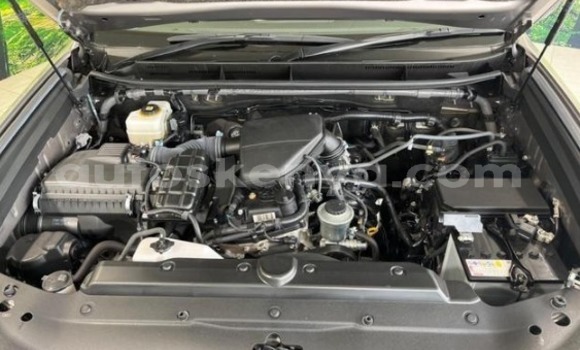 Oofamaa Toyota Land Cruiser Prado Black Makiinaa iti Nairobi keessatti Nairobi keessatti Oofamaa Toyota Land Cruiser Prado Black Makiinaa iti Nairobi keessatti Nairobi keessatti
