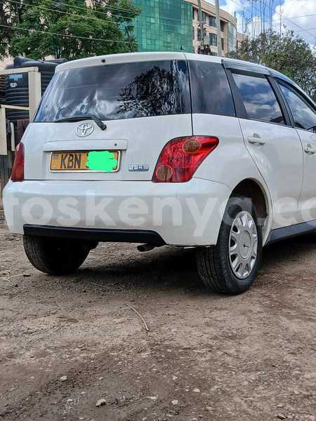 Big with watermark toyota ist nairobi nairobi 28946