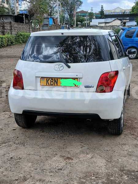 Big with watermark toyota ist nairobi nairobi 28946