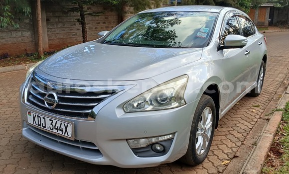 Oofamaa Nissan Teana Silver Makiinaa iti Nairobi keessatti Nairobi keessatti Oofamaa Nissan Teana Silver Makiinaa iti Nairobi keessatti Nairobi keessatti