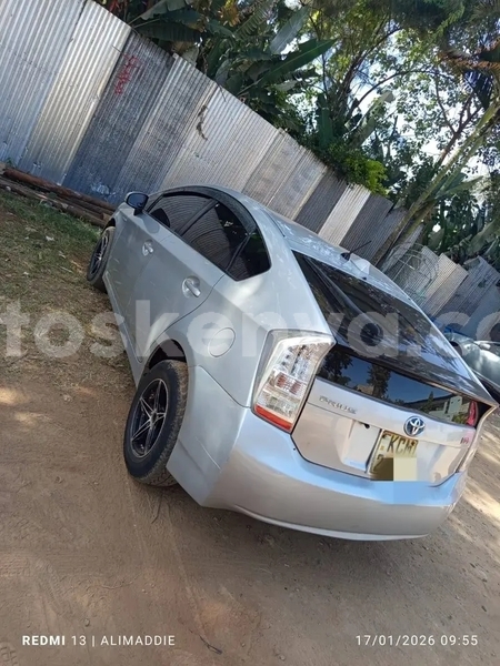 Big with watermark toyota prius nairobi bissil 28975