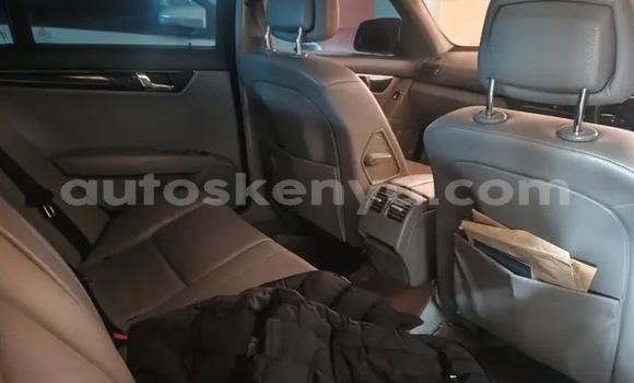 Buy Used Mercedes-Benz C180 coupe White Car in Changamwe in Coast Buy Used Mercedes-Benz C180 coupe White Car in Changamwe in Coast