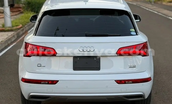 Buy Used Audi Q5 White Car in Changamwe in Coast Buy Used Audi Q5 White Car in Changamwe in Coast