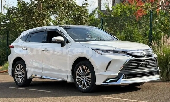 Buy Used Toyota Harrier White Car in Changamwe in Coast Buy Used Toyota Harrier White Car in Changamwe in Coast