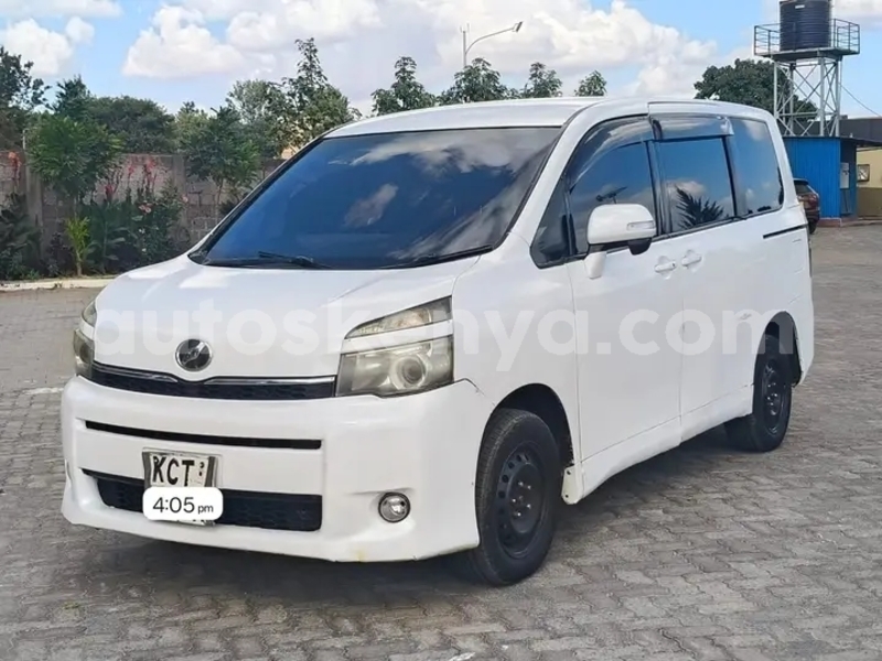Big with watermark toyota voxy coast changamwe 29001