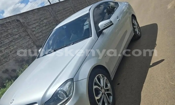 Buy Used Mercedes-Benz C-Classe Other Car in Changamwe in Coast Buy Used Mercedes-Benz C-Classe Other Car in Changamwe in Coast