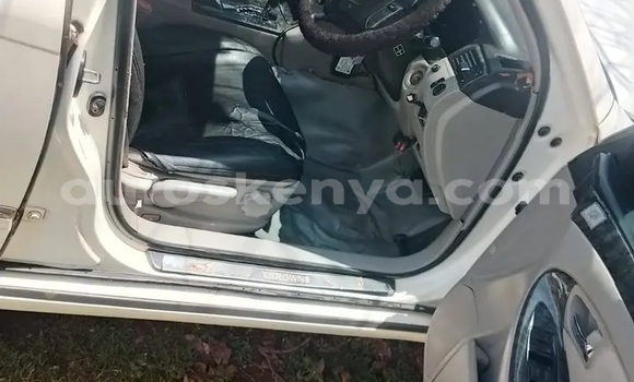 Buy Used Toyota Crown White Car in Changamwe in Coast Buy Used Toyota Crown White Car in Changamwe in Coast