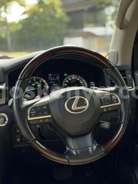 Big with watermark lexus lx 570 coastal kenya mombasa 29040