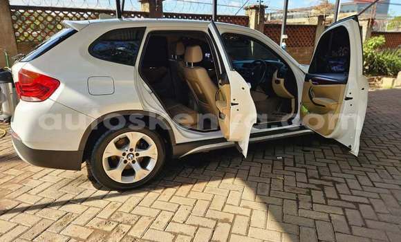 Buy Used BMW 02 (E10) White Car in Nairobi in Nairobi Buy Used BMW 02 (E10) White Car in Nairobi in Nairobi