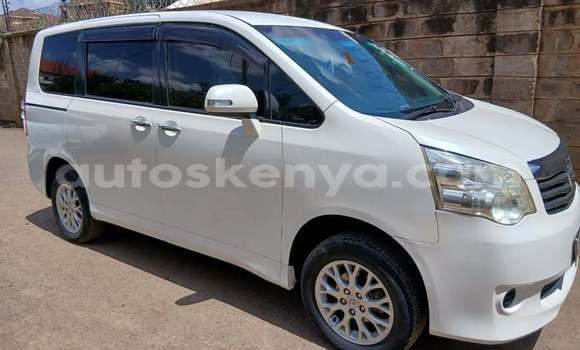 Buy Used Toyota Noah White Car in Nairobi in Nairobi Buy Used Toyota Noah White Car in Nairobi in Nairobi