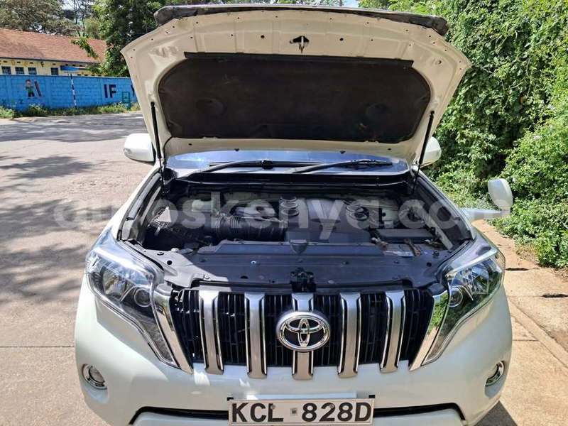Big with watermark toyota prado nairobi nairobi 29049