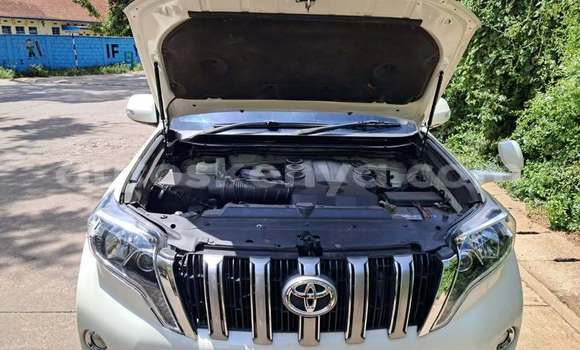Buy Used Toyota Prado White Car in Nairobi in Nairobi Buy Used Toyota Prado White Car in Nairobi in Nairobi