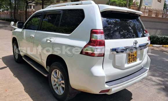 Buy Used Toyota Prado White Car in Nairobi in Nairobi Buy Used Toyota Prado White Car in Nairobi in Nairobi