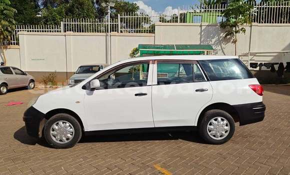 Buy Used Nissan AD White Car in Nairobi in Nairobi Buy Used Nissan AD White Car in Nairobi in Nairobi