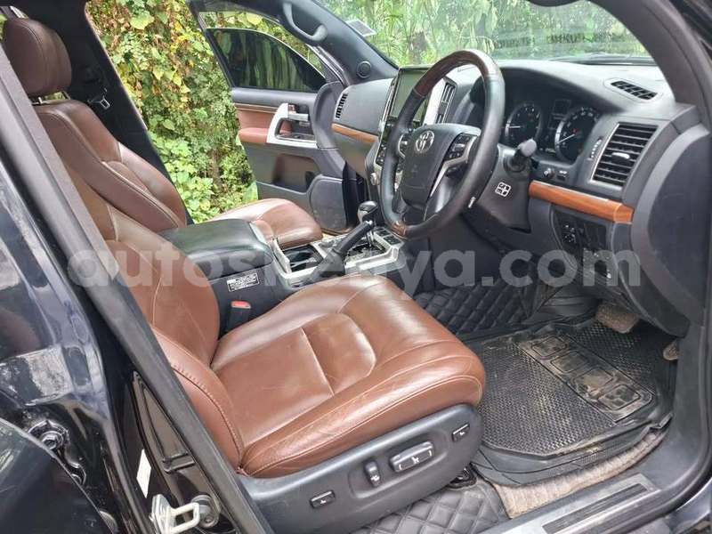 Big with watermark toyota land cruiser prado nairobi nairobi 29057
