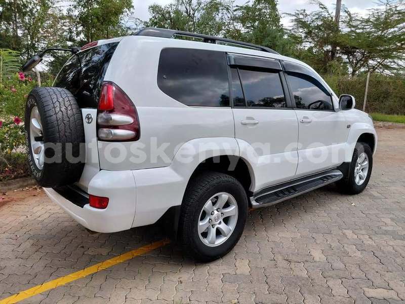 Big with watermark toyota prado nairobi nairobi 29059