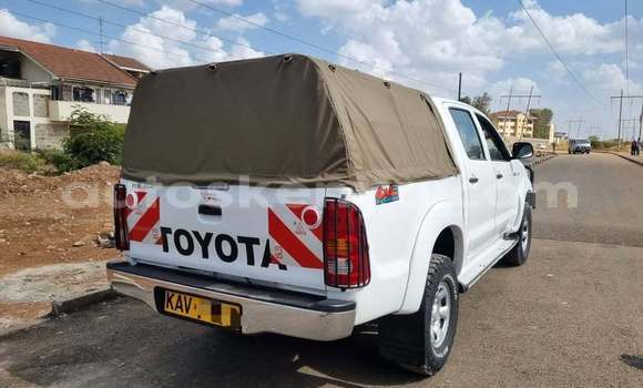 Buy Used Toyota Hilux White Car in Nairobi in Nairobi Buy Used Toyota Hilux White Car in Nairobi in Nairobi