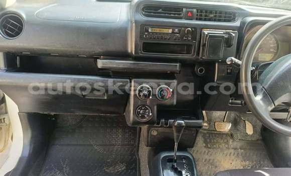 Buy Used Toyota Probox White Car in Nairobi in Nairobi Buy Used Toyota Probox White Car in Nairobi in Nairobi