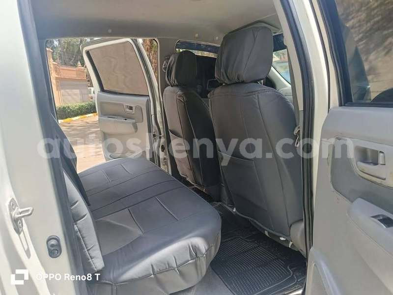 Big with watermark toyota hilux nairobi nairobi 29075