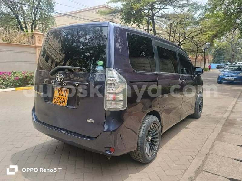 Big with watermark toyota voxy nairobi nairobi 29087