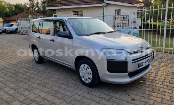 Oofamaa Toyota Probox Silver Makiinaa iti Machakos keessatti Nairobi keessatti Oofamaa Toyota Probox Silver Makiinaa iti Machakos keessatti Nairobi keessatti