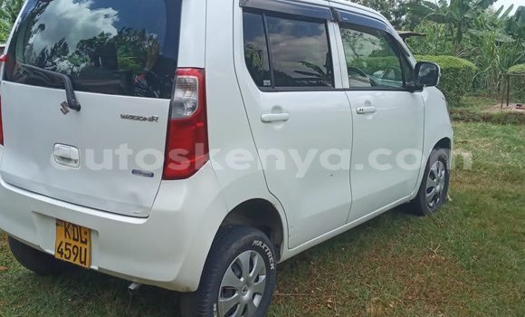 Buy Used Suzuki Wagon R+ White Car in Nairobi in Nairobi Buy Used Suzuki Wagon R+ White Car in Nairobi in Nairobi