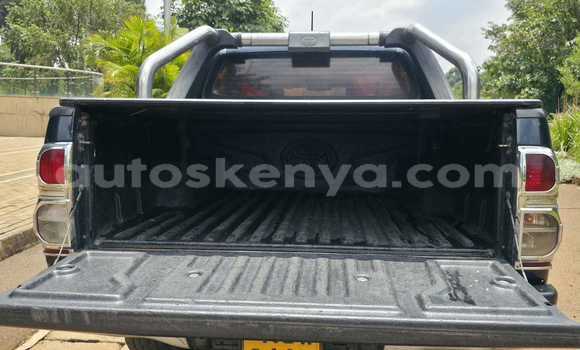 Buy Used Toyota Hiluxe VIGO Green Car in Nairobi in Nairobi Buy Used Toyota Hiluxe VIGO Green Car in Nairobi in Nairobi