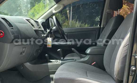 Buy Used Toyota Hiluxe VIGO Green Car in Nairobi in Nairobi Buy Used Toyota Hiluxe VIGO Green Car in Nairobi in Nairobi