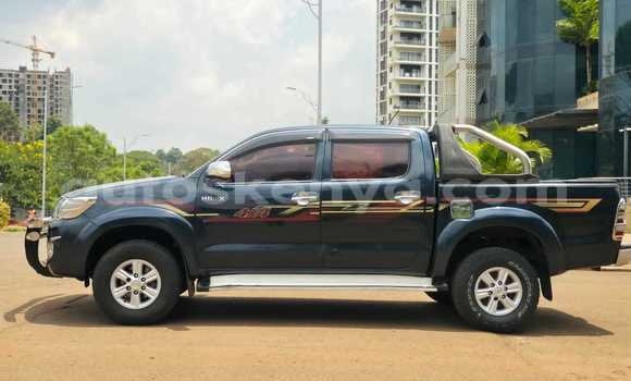 Buy Used Toyota Hiluxe VIGO Green Car in Nairobi in Nairobi Buy Used Toyota Hiluxe VIGO Green Car in Nairobi in Nairobi