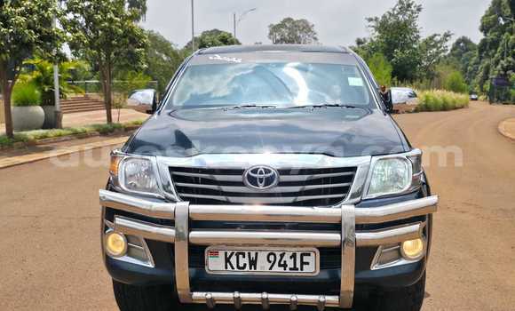 Buy Used Toyota Hiluxe VIGO Green Car in Nairobi in Nairobi Buy Used Toyota Hiluxe VIGO Green Car in Nairobi in Nairobi