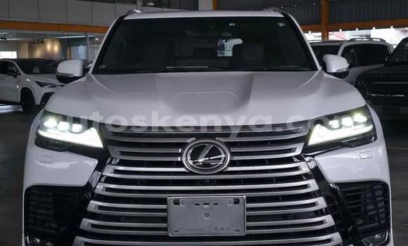 Oofamaa Lexus LX White Makiinaa iti Nairobi keessatti Nairobi keessatti Oofamaa Lexus LX White Makiinaa iti Nairobi keessatti Nairobi keessatti