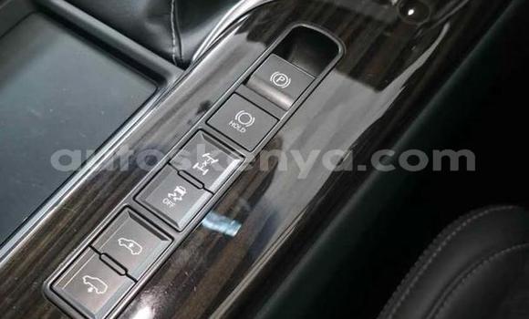 Oofamaa Lexus LX White Makiinaa iti Nairobi keessatti Nairobi keessatti Oofamaa Lexus LX White Makiinaa iti Nairobi keessatti Nairobi keessatti