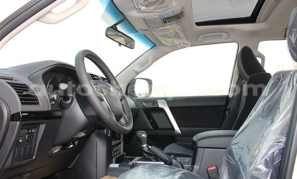Buy Used Toyota Land Cruiser Prado White Car in Nairobi in Nairobi Buy Used Toyota Land Cruiser Prado White Car in Nairobi in Nairobi