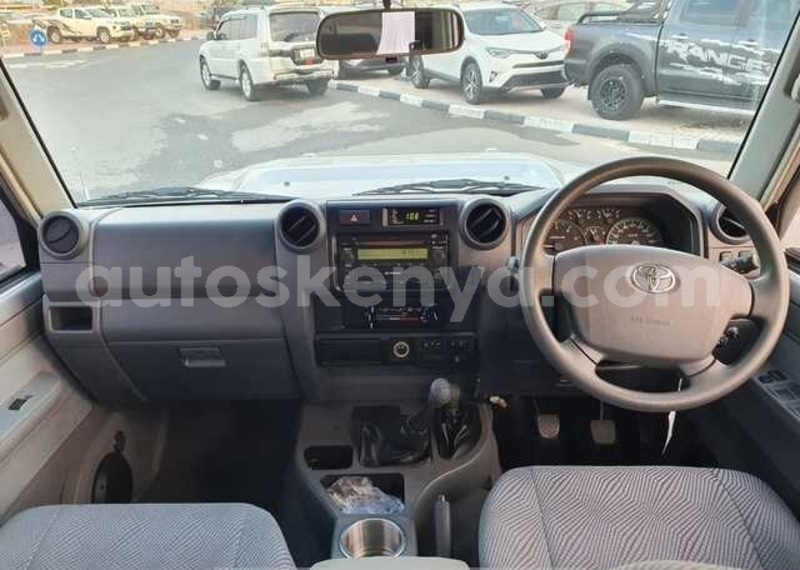 Big with watermark toyota land cruiser east kenya chuka 29129