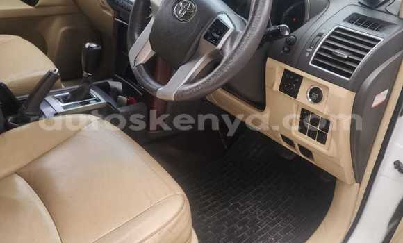 Nunua Ilio tumika Toyota Land Cruiser Prado Nyeupe Gari ndani ya Nairobi nchini Nairobi Nunua Ilio tumika Toyota Land Cruiser Prado Nyeupe Gari ndani ya Nairobi nchini Nairobi