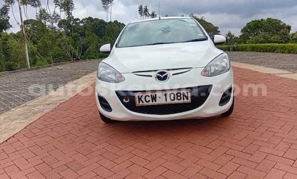 Oofamaa Mazda Demio White Makiinaa iti Nairobi keessatti Nairobi keessatti Oofamaa Mazda Demio White Makiinaa iti Nairobi keessatti Nairobi keessatti
