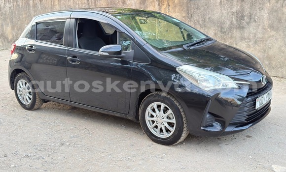 Imported Toyota Vitz Black Makiinaa iti Nairobi keessatti Nairobi keessatti Imported Toyota Vitz Black Makiinaa iti Nairobi keessatti Nairobi keessatti