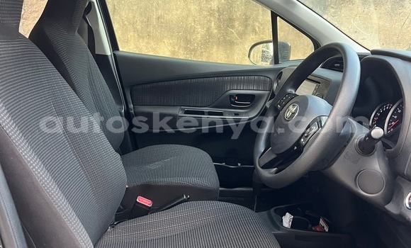 Imported Toyota Vitz Black Makiinaa iti Nairobi keessatti Nairobi keessatti Imported Toyota Vitz Black Makiinaa iti Nairobi keessatti Nairobi keessatti