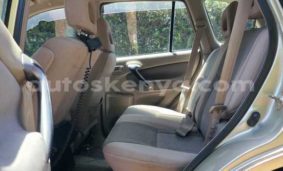 Oofamaa Toyota RAV4 Beige Makiinaa iti Nairobi keessatti Nairobi keessatti Oofamaa Toyota RAV4 Beige Makiinaa iti Nairobi keessatti Nairobi keessatti