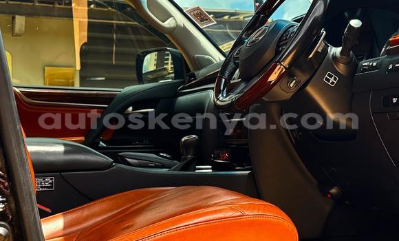 Oofamaa Lexus LX Black Makiinaa iti Nairobi keessatti Nairobi keessatti Oofamaa Lexus LX Black Makiinaa iti Nairobi keessatti Nairobi keessatti