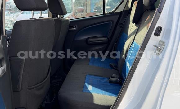 Oofamaa Suzuki Splash White Makiinaa iti Nairobi keessatti Nairobi keessatti Oofamaa Suzuki Splash White Makiinaa iti Nairobi keessatti Nairobi keessatti