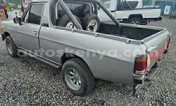 Oofamaa Nissan Datsun Silver Makiinaa iti Machakos keessatti Nairobi keessatti Oofamaa Nissan Datsun Silver Makiinaa iti Machakos keessatti Nairobi keessatti