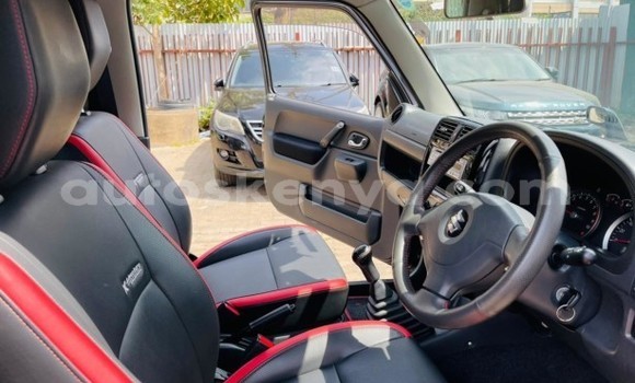 Buy Used Suzuki Jimny Silver Car in Machakos in Nairobi Buy Used Suzuki Jimny Silver Car in Machakos in Nairobi