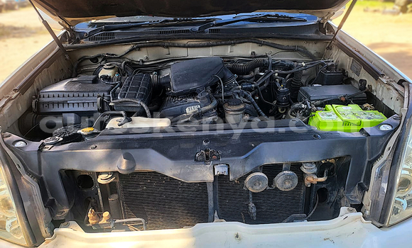 Buy Used Toyota Land Cruiser Prado White Car in Nairobi in Nairobi Buy Used Toyota Land Cruiser Prado White Car in Nairobi in Nairobi