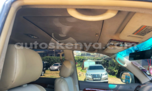 Buy Used Toyota Land Cruiser Prado White Car in Nairobi in Nairobi Buy Used Toyota Land Cruiser Prado White Car in Nairobi in Nairobi